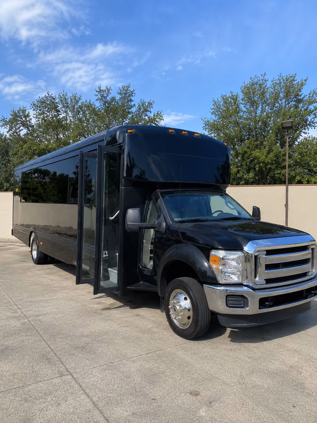 piscataway 20 passenger party bus